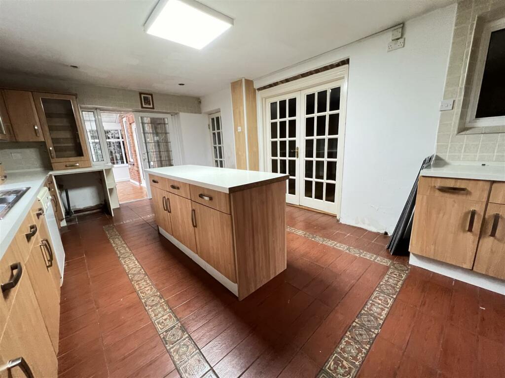 Additional image 18 of Englestede Close, Handsworth Wood, Birmingham