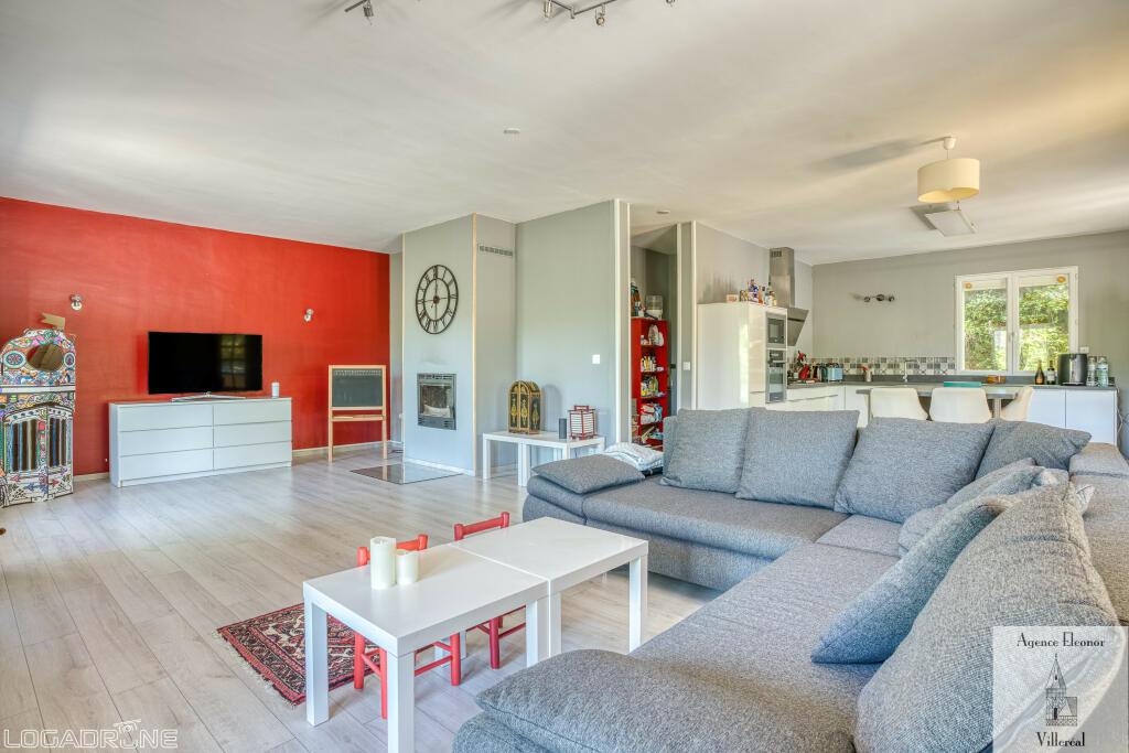 Additional image 2 of Aquitaine, Lot-et-Garonne, Monflanquin, France