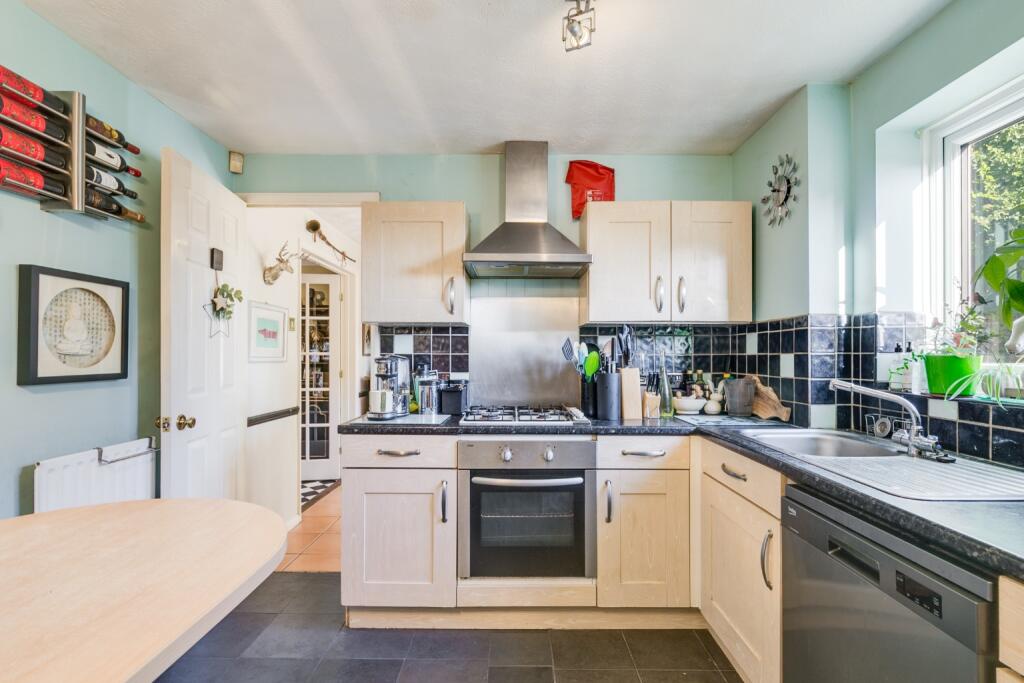 Additional image 8 of Coltsfoot, Welwyn Garden City, Hertfordshire, AL7