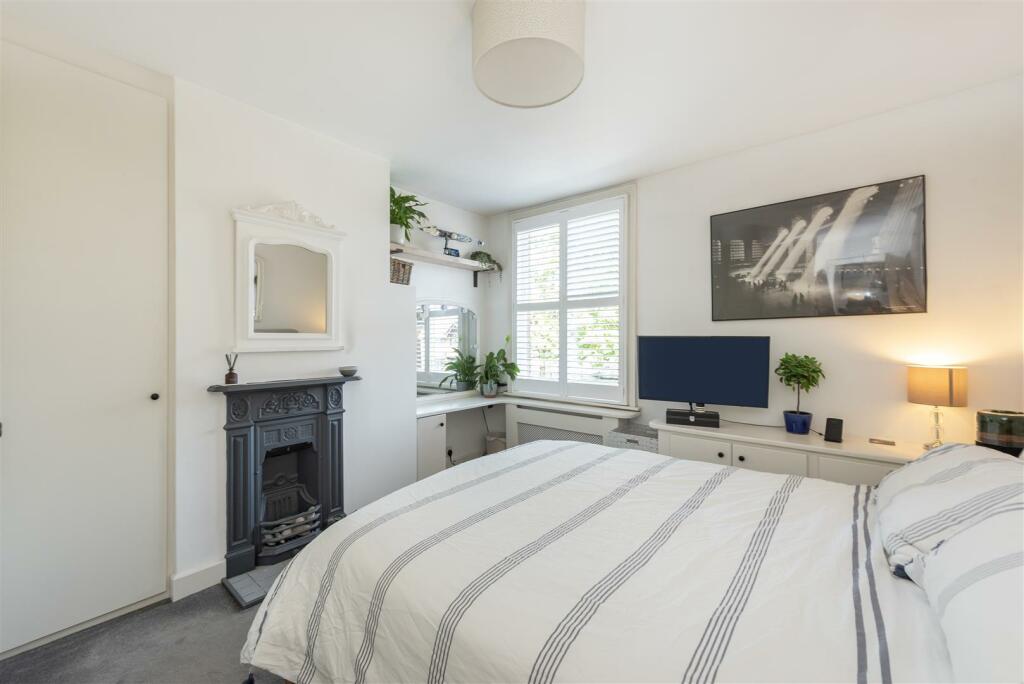 Additional image 7 of Southdown Road, Harpenden