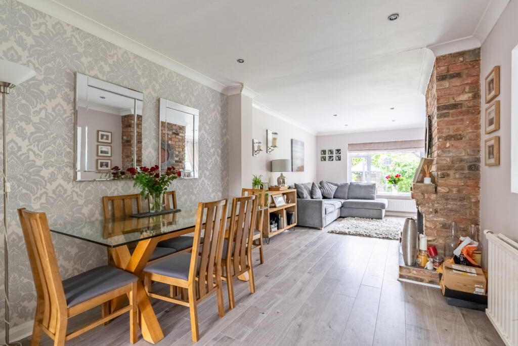 Additional image 4 of Penn Road, Park Street, St. Albans, Hertfordshire, AL2