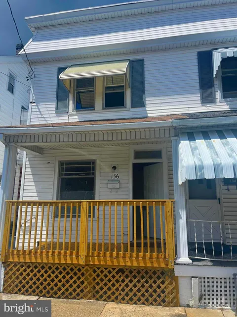 136 S Beech Street, Mount Carmel, PA 17851