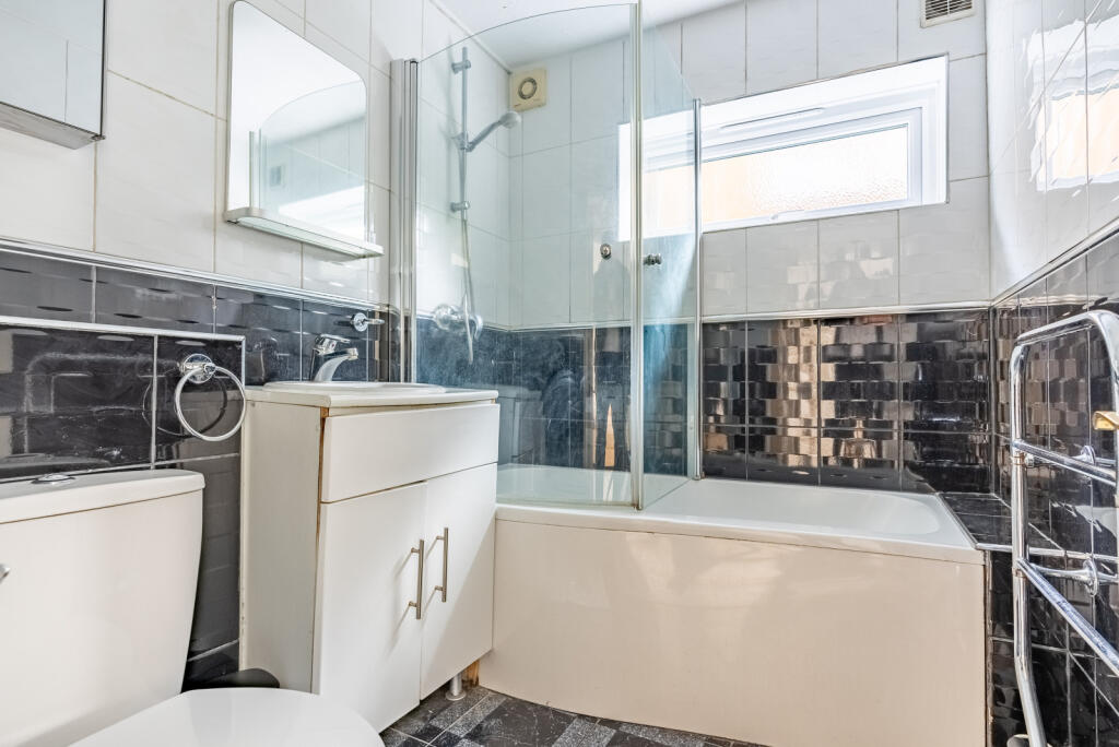 Additional image 6 of Milton Road, Harpenden, Hertfordshire, AL5