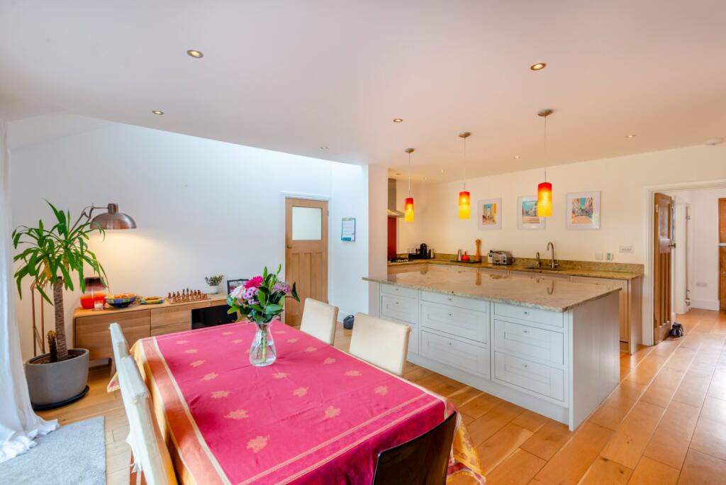 Additional image 8 of Gainsborough Avenue, St. Albans, Hertfordshire