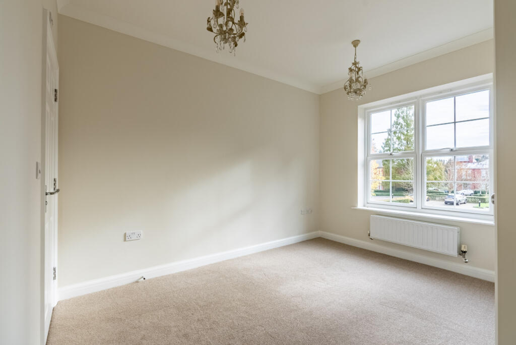 Additional image 6 of Beningfield Drive, London Colney, St. Albans, Hertfordshire, AL2