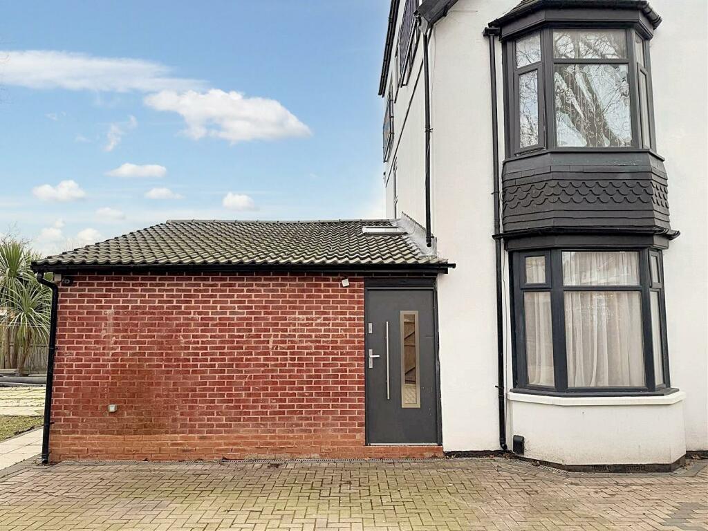 Additional image 31 of Wheelwright Road, Erdington, Birmingham