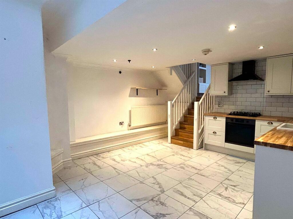 Additional image 4 of The Cedars, Moseley, Birmingham