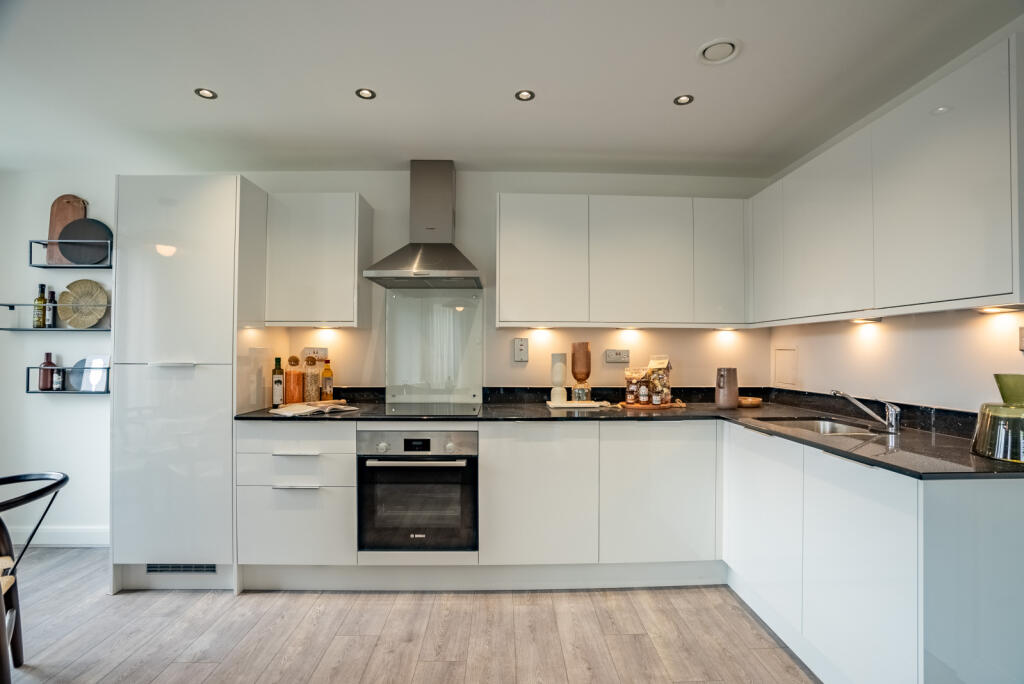 Additional image 9 of Bricket Road, St. Albans, Hertfordshire, AL1