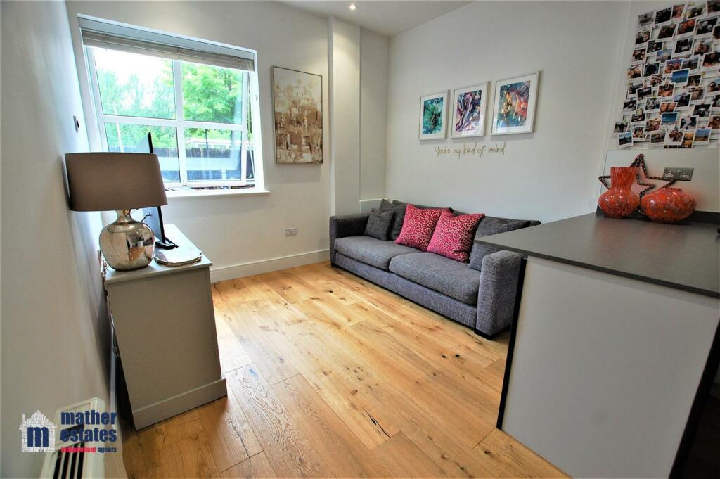 Additional image 4 of Great North Road, Hatfield