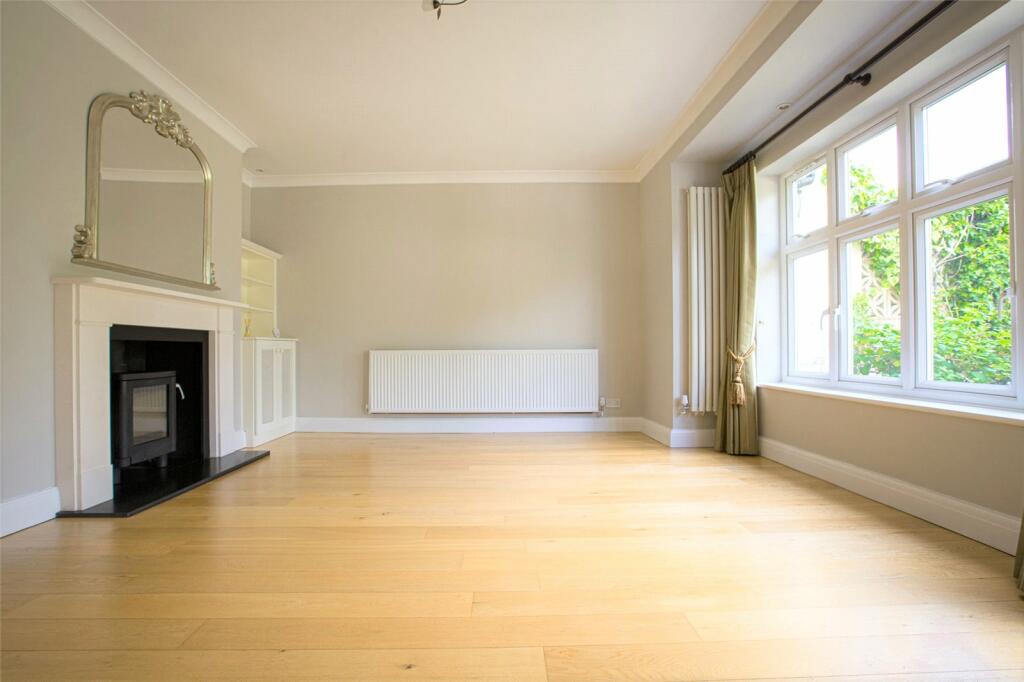 Additional image 5 of Calder Avenue, Brookmans Park, Hertfordshire, AL9