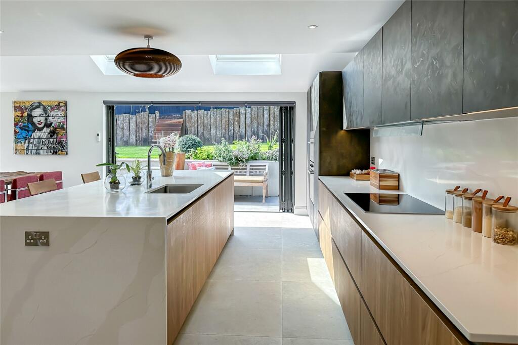 Additional image 10 of Silverwood Barns, St Albans Road, Sandridge, St. Albans, Hertfordshire, AL4