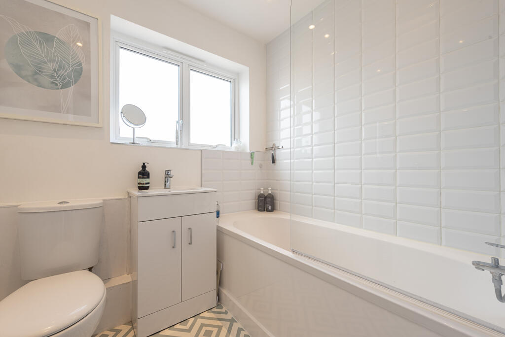 Additional image 8 of Carlisle Avenue, St. Albans, Hertfordshire, AL3