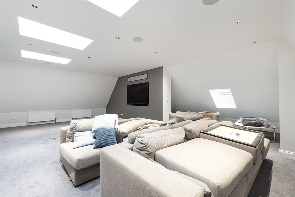 Additional image 15 of Burston Drive, Park Street, St. Albans