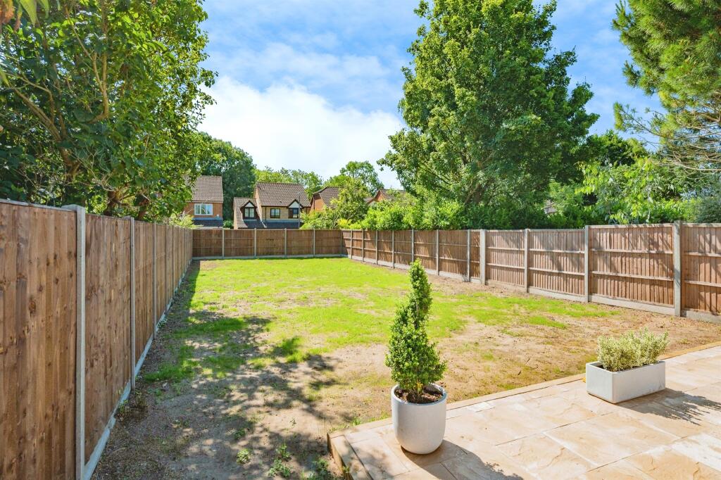 Additional image 2 of Hawfield Gardens, Park Street, St. Albans