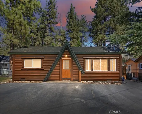 335 W Meadow Lane, Big Bear City, CA 92314