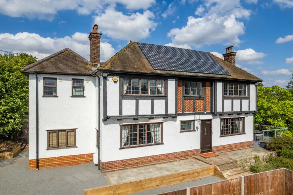 Additional image 27 of Watling Street, Park Street, St. Albans, Hertfordshire, AL2