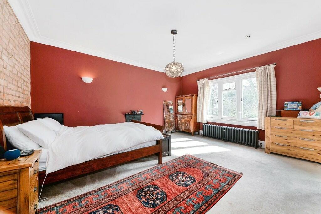 Additional image 15 of 82  Cotton Lane