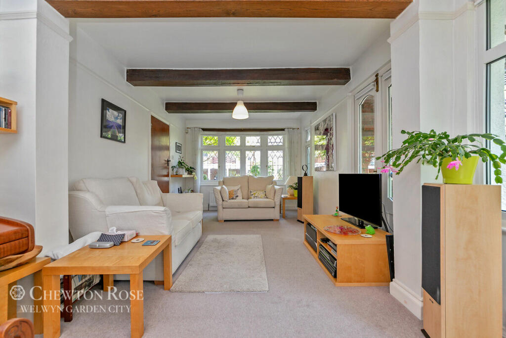 Endymion Road, Hatfield