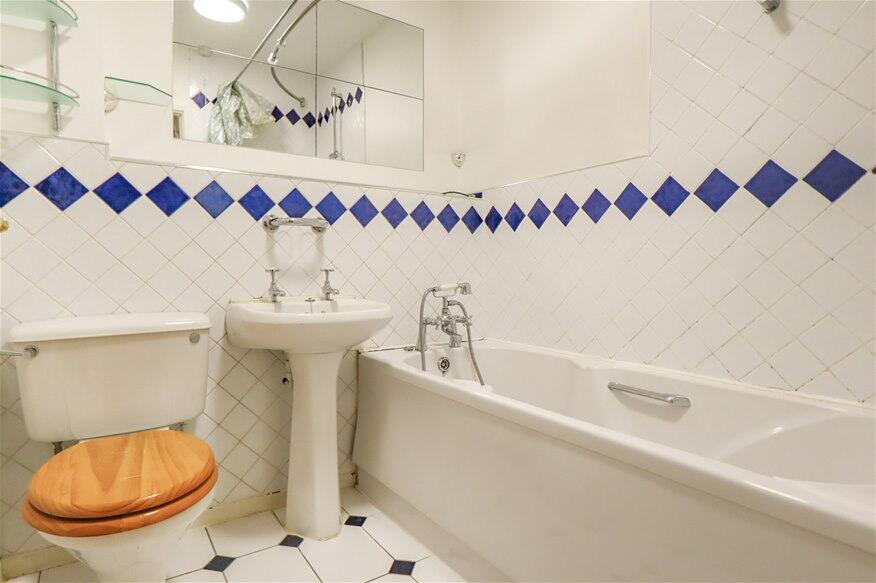 Additional image 11 of Robin Court, Westfield Road, Harpenden, AL5