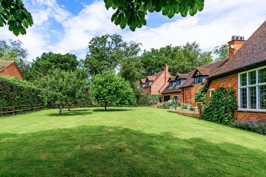 Additional image 35 of Twatling Road, Barnt Green, Birmingham