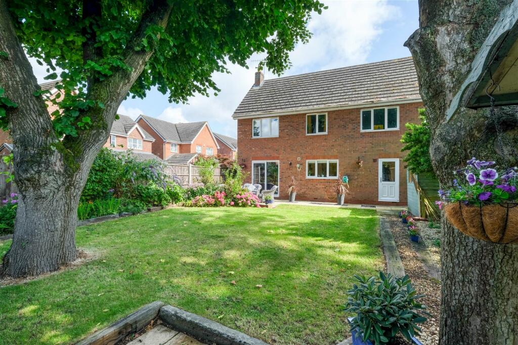 Additional image 19 of Blossom Drive, Woodland Grange, Bromsgrove, B61 0UF