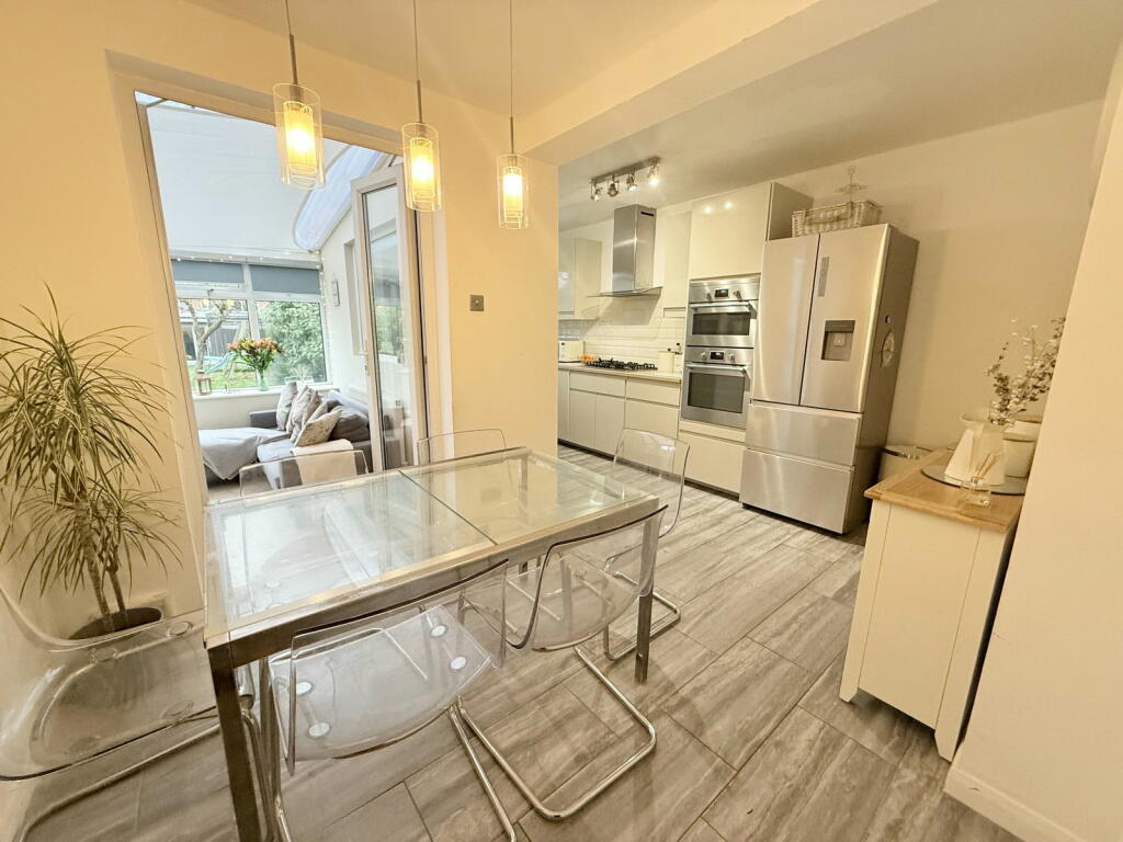 Additional image 4 of Stanway Road, Shirley