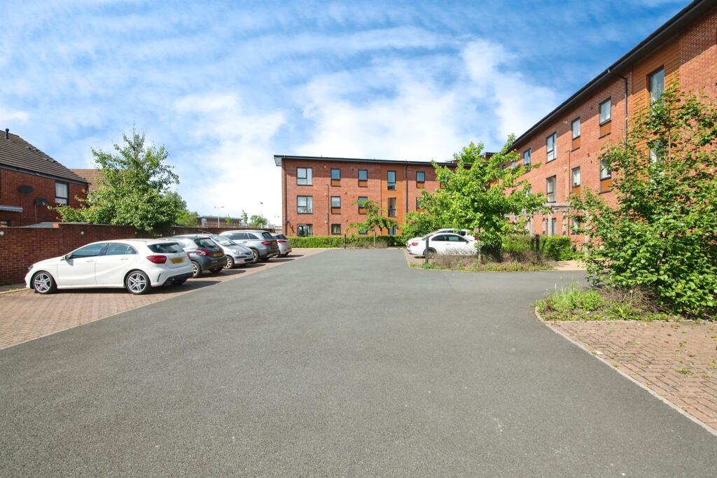 Additional image 12 of Claypit Lane, West Bromwich