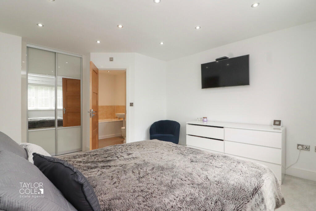 Additional image 17 of Fisher Close, Tamworth