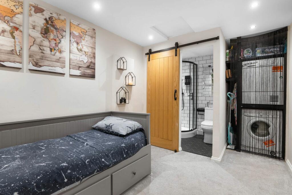 Additional image 5 of Rufford Close, Alcester, B49