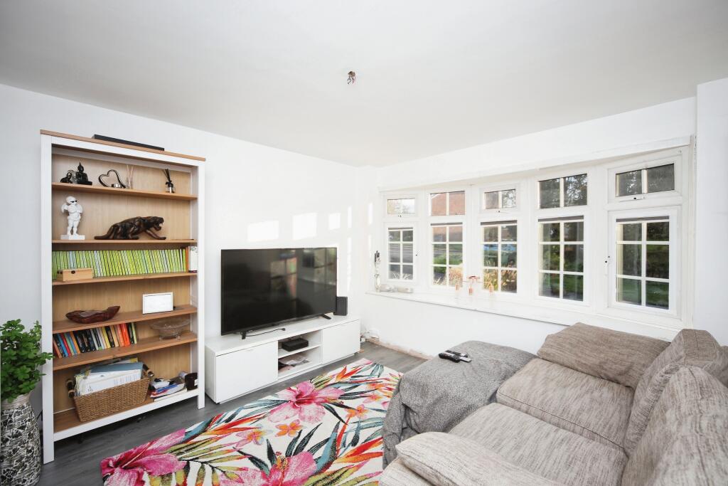 Additional image 2 of Cheswick Close, Redditch, B98