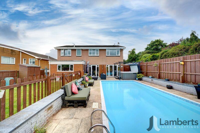 Additional image 30 of Eastnor Close, Southcrest, Redditch