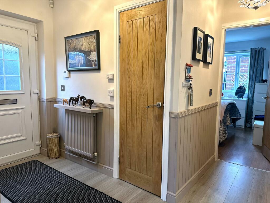 Additional image 6 of Browns Lane, Dordon, B78