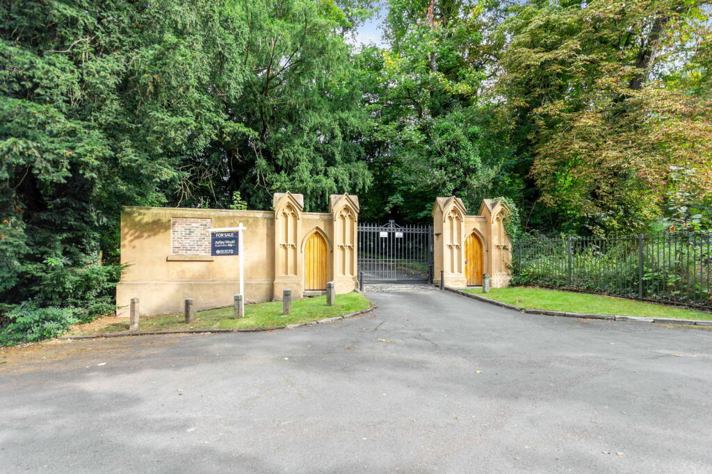 Additional image 25 of Corngreaves Road, Cradley Heath, B64 7NL