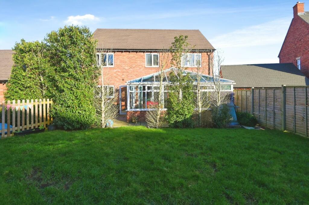 Additional image 24 of Yarrow Close, Tamworth