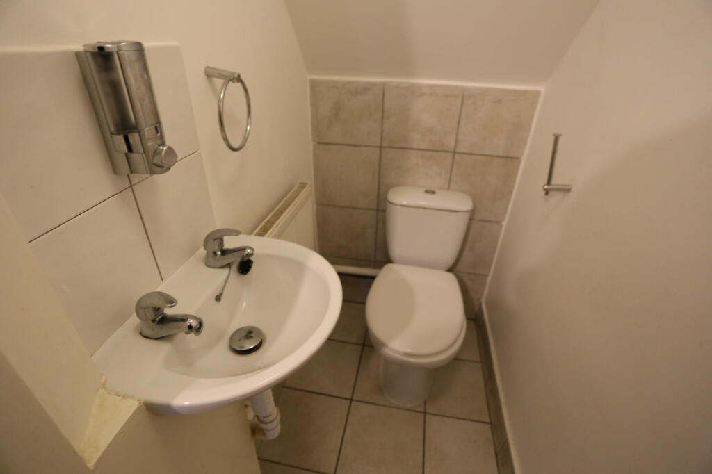 Additional image 6 of Rose Avenue,  Oldbury, B68