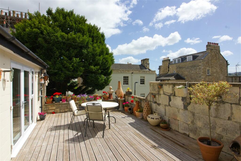 Additional image 18 of Casa Dali, Upper East Hayes