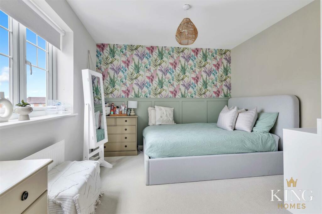 Additional image 13 of Chestnut Way, Bidford-On-Avon, Alcester
