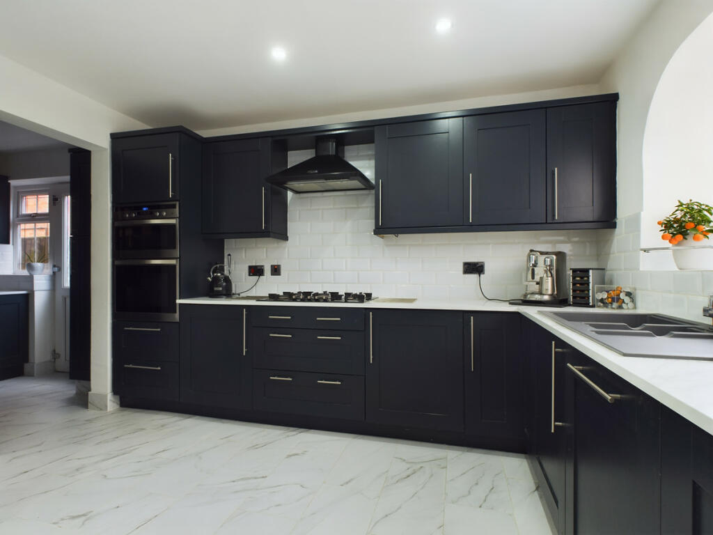 Additional image 5 of Glascote Lane, Tamworth, B77