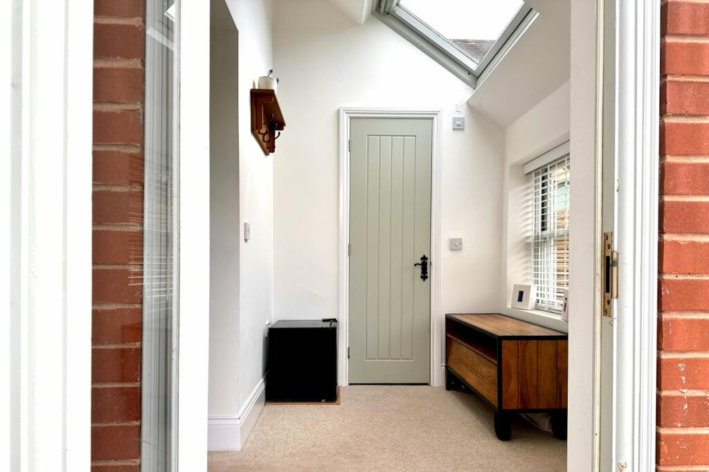 Additional image 25 of Santridge Lane, Bromsgrove, Worcestershire, B61