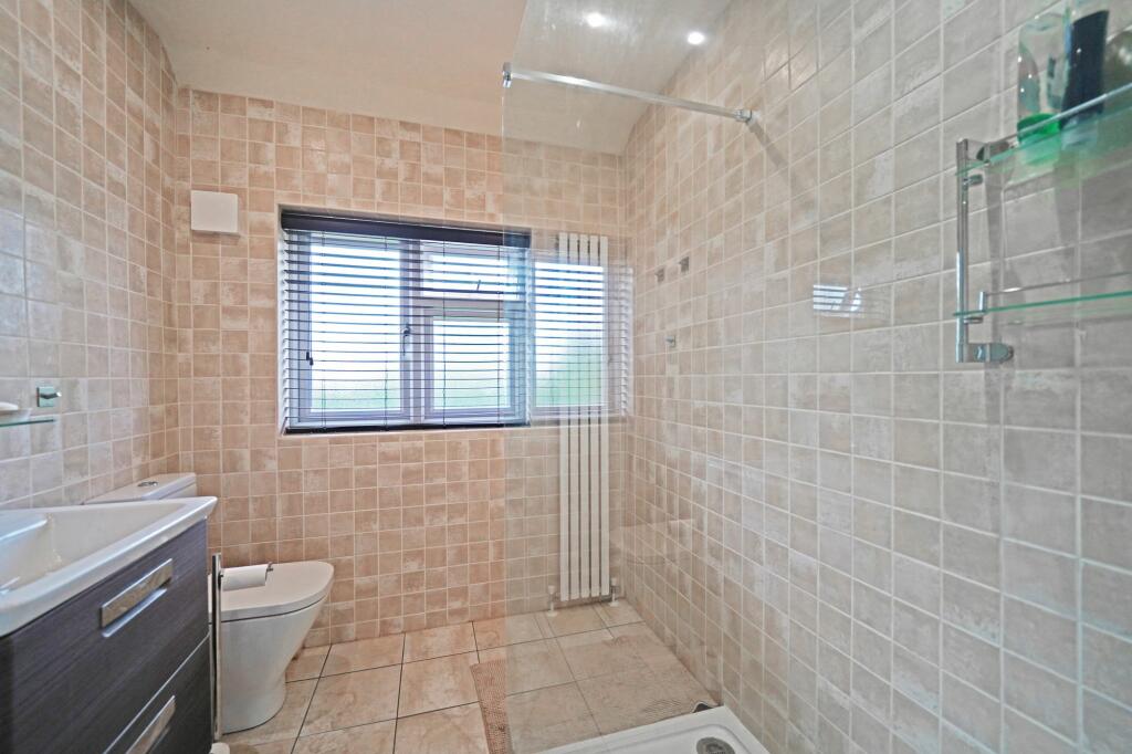 Additional image 17 of Warwick Road, Knowle, B93