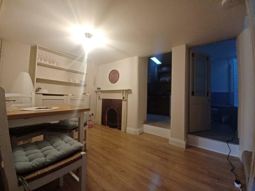 Additional image 4 of High Street, Weston