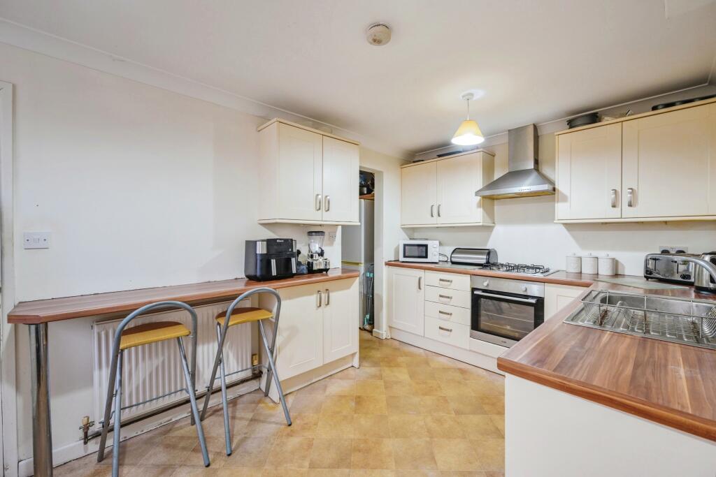 Additional image 4 of Hawfinch, TAMWORTH, Staffordshire, B77