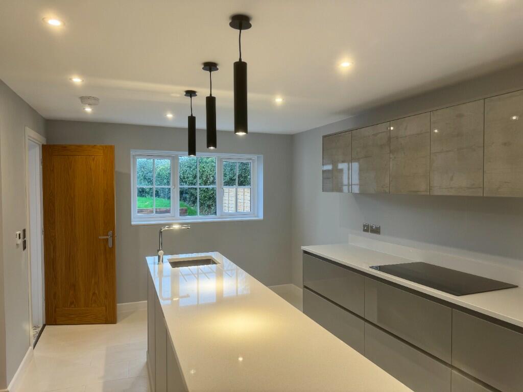 Additional image 18 of Vine Cottage, Dunnington, B49