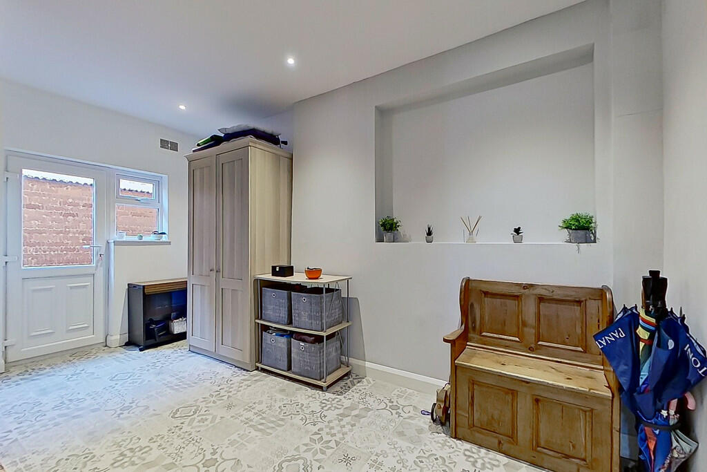 Additional image 21 of Whitehouse Common Road, Sutton Coldfield