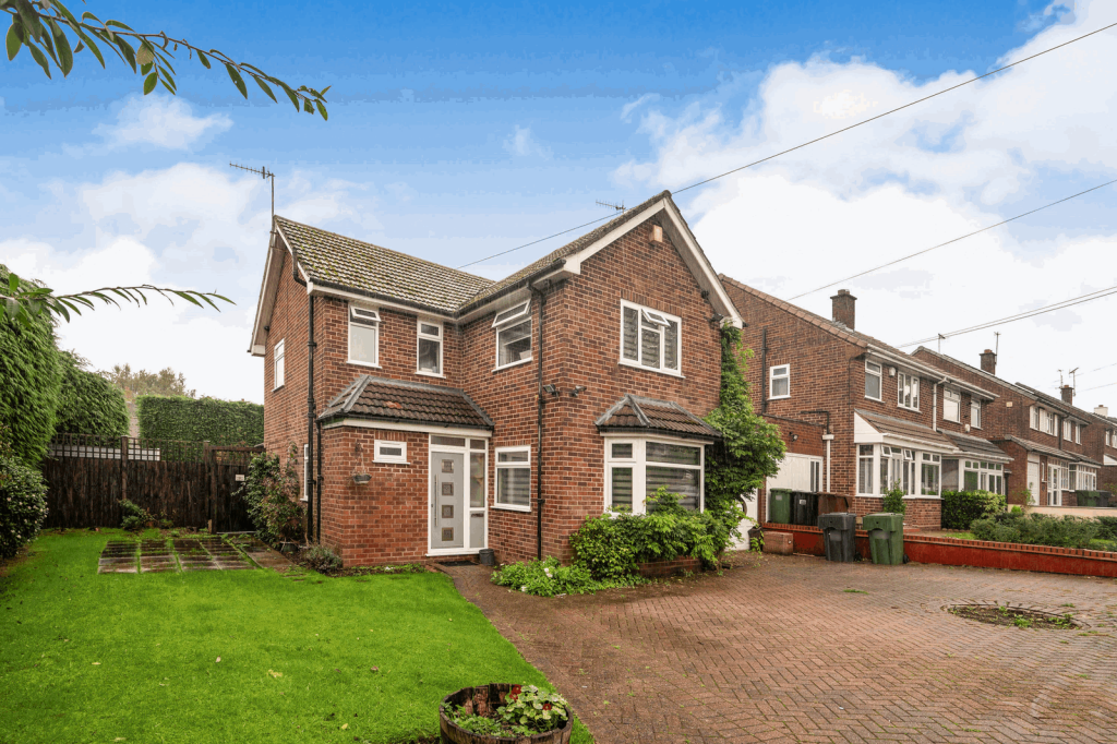 Cottage Drive, Marlbrook, Bromsgrove, B60 1DN