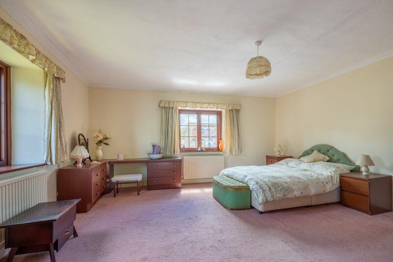 Additional image 11 of Detached period 4 bedroom house in central Bruton