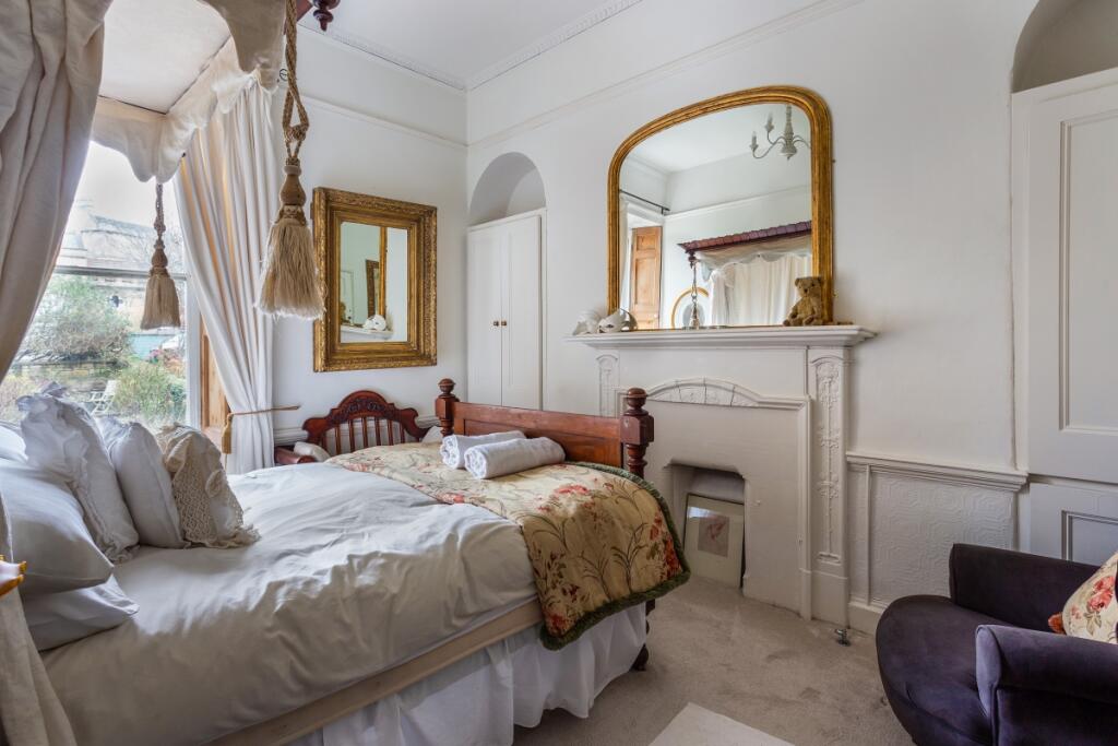 Additional image 15 of Beaufort East Bath BA1