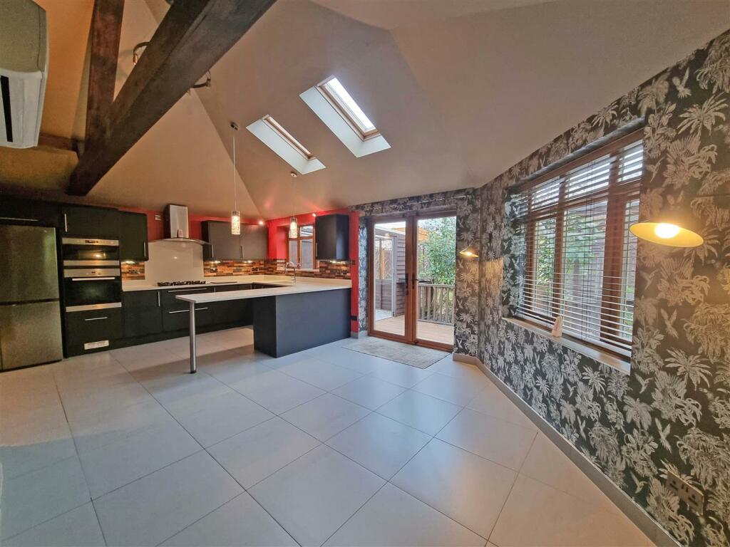 Additional image 31 of Middle Lane, Wythall