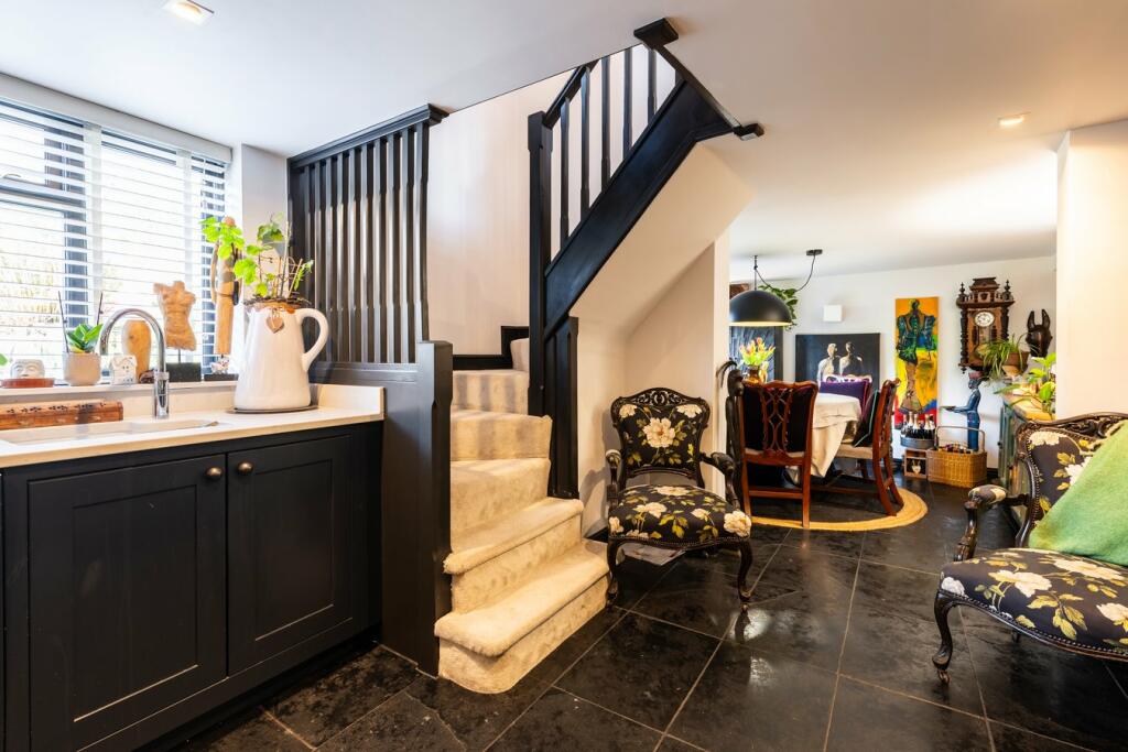 Additional image 7 of High Street, Henley-in-Arden, Warwickshire, B95