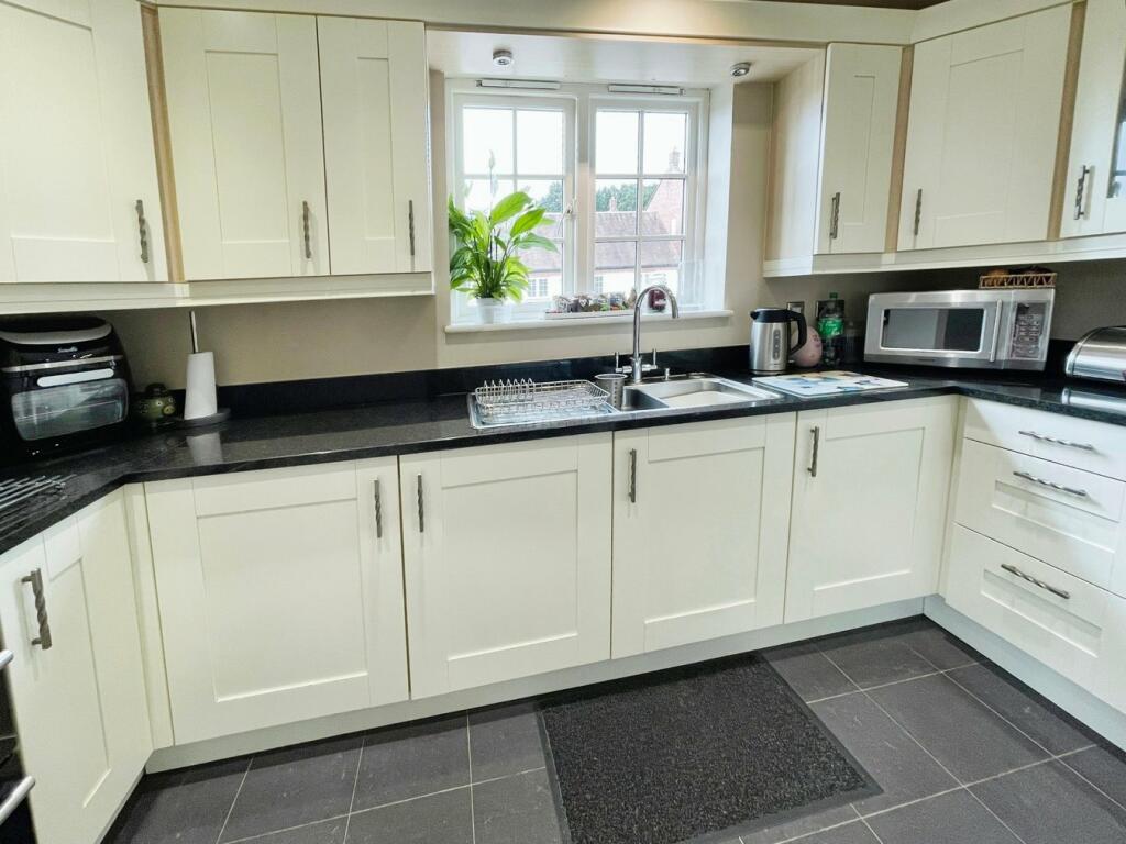 Additional image 8 of Nether Hall Avenue, Birmingham, B43